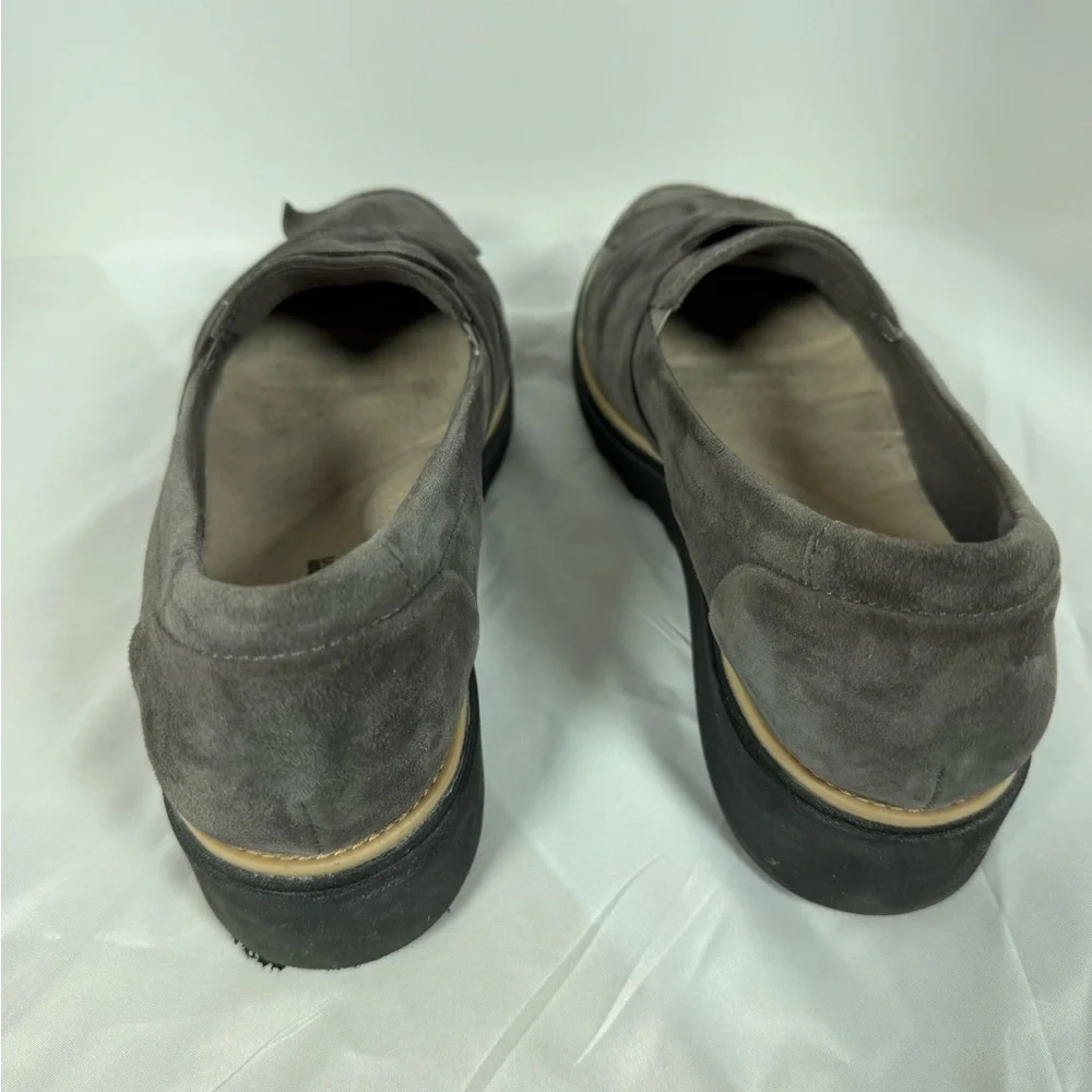 Clarks Collection Sharon Dasher Gray Suede Loafers 10M